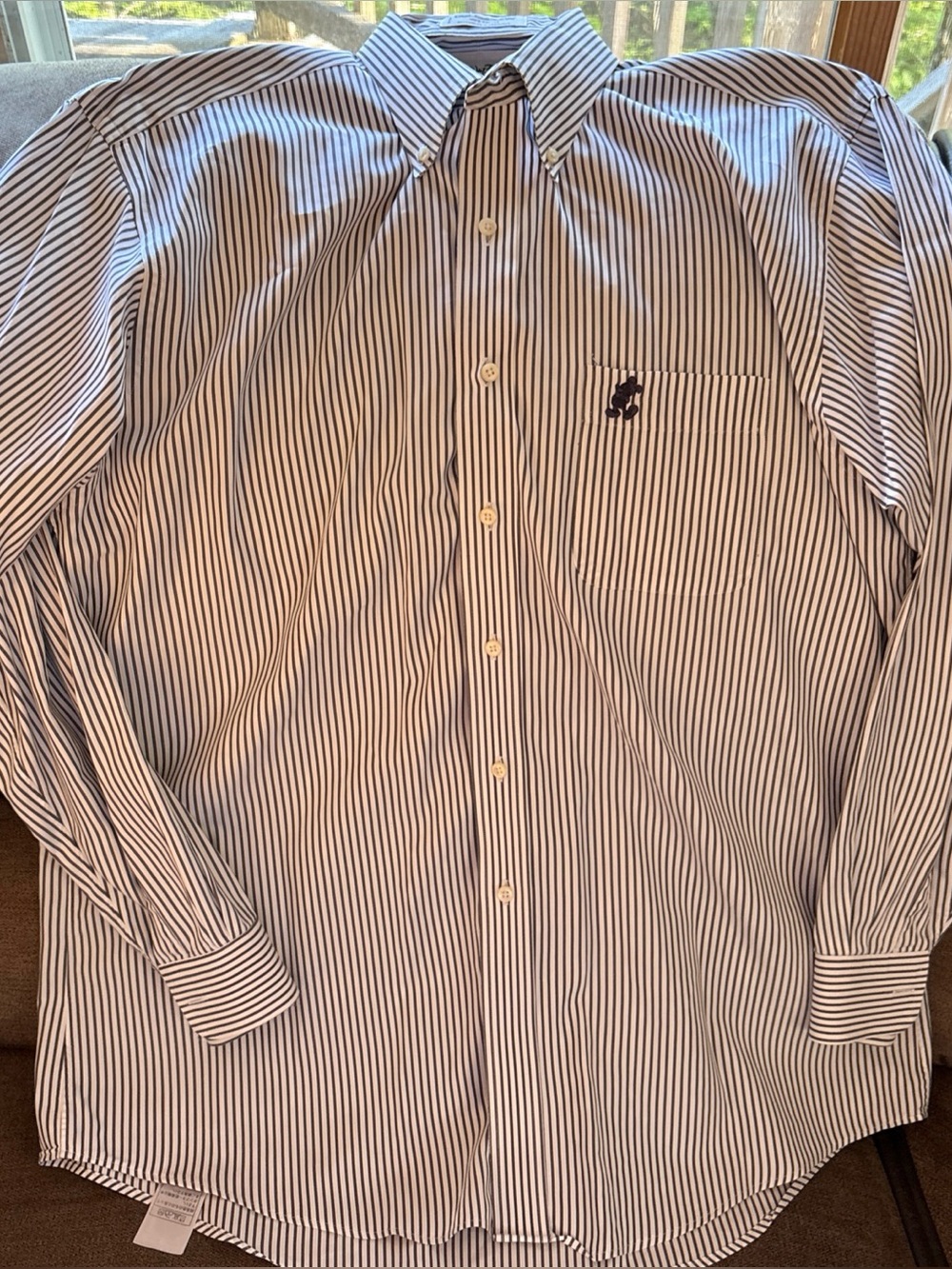 Walt Disney World Men's Large  Sleeve Button Down Dress Shirt Single Needle